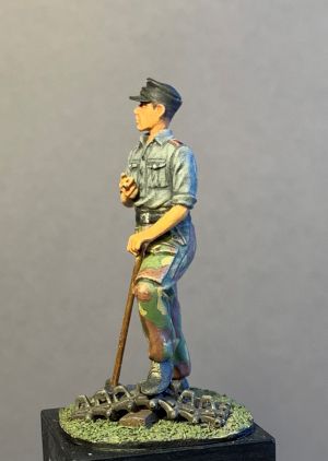 S2KF009 - German tanker working